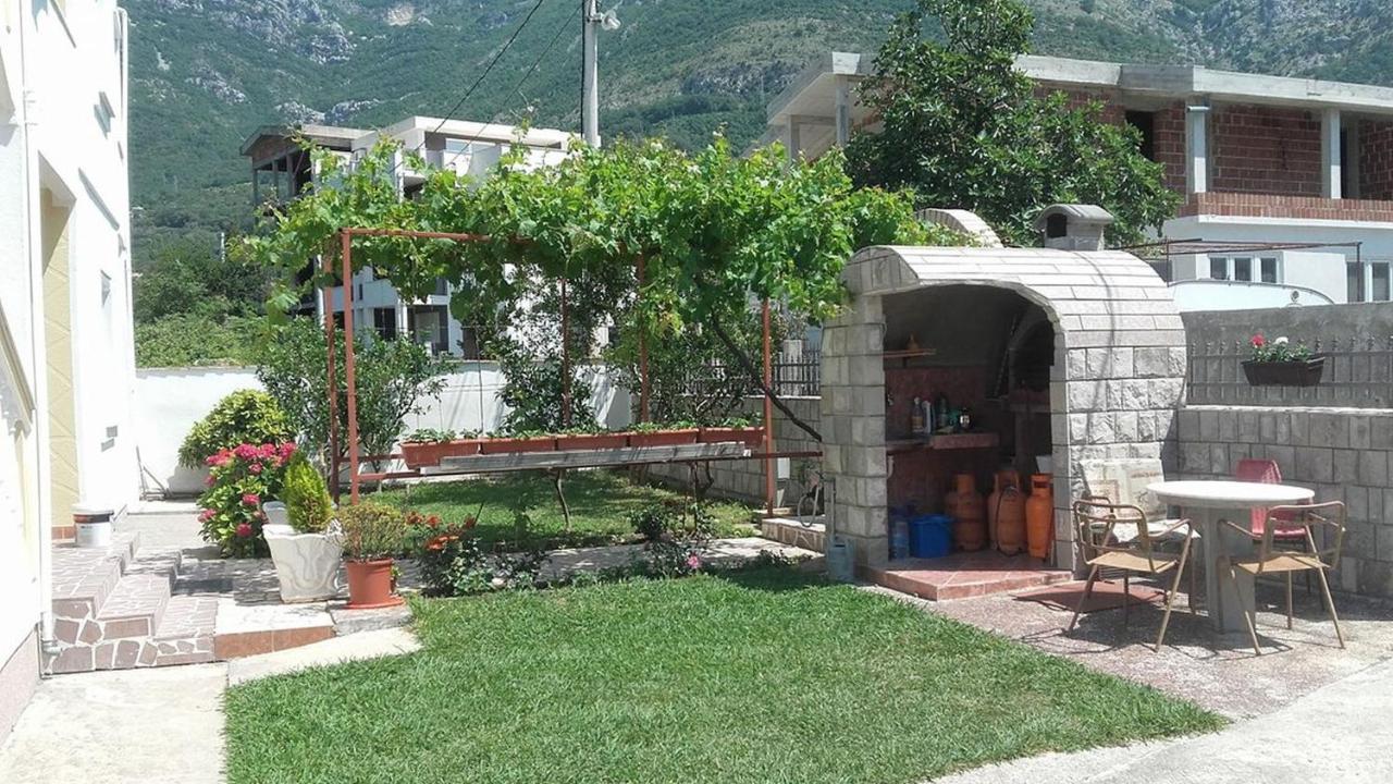 Apartments Avdic Сутоморе Экстерьер фото